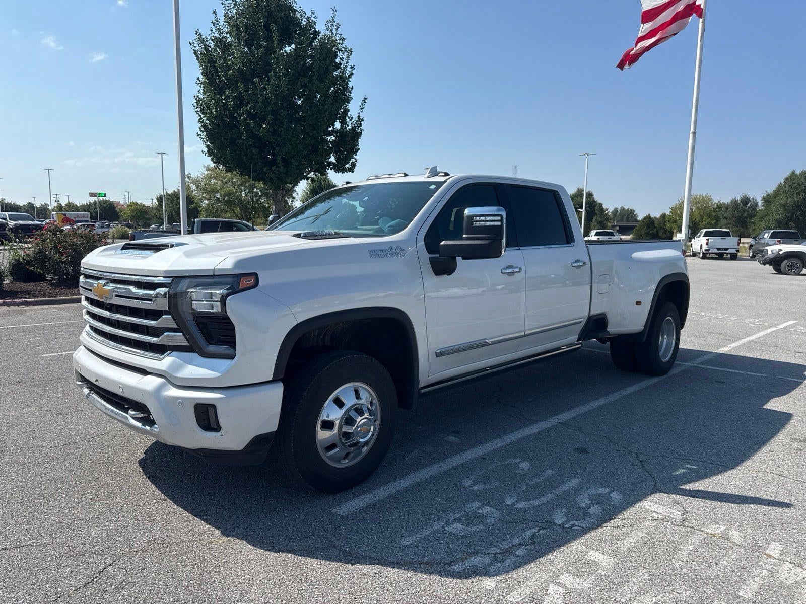 2025 Chevrolet Silverado 3500 HD High Country DRW