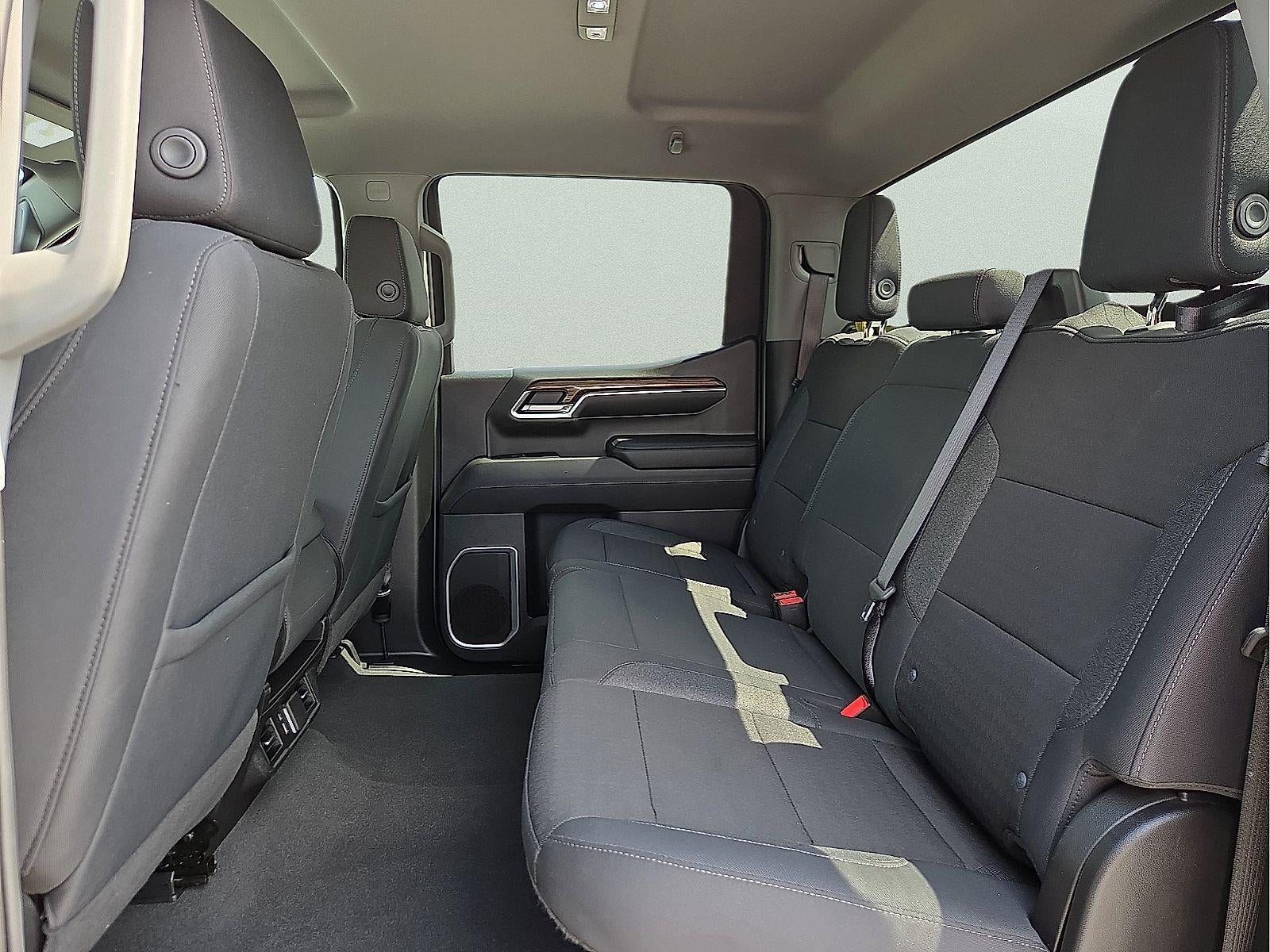 2024 Chevrolet Silverado 1500 LT - Photo 10