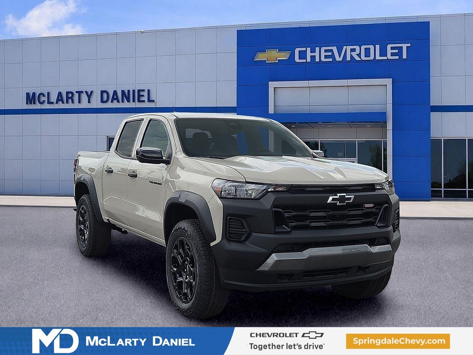 2026 Chevrolet Colorado Trail Boss - Photo 1