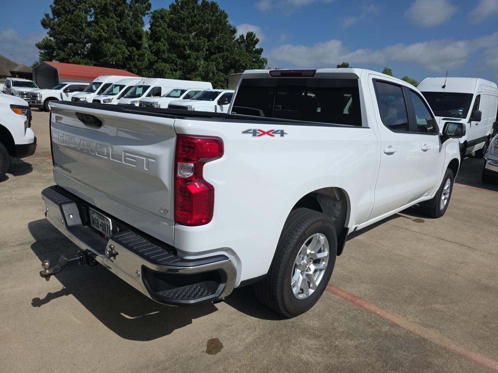 2025 Chevrolet Silverado 1500 LT