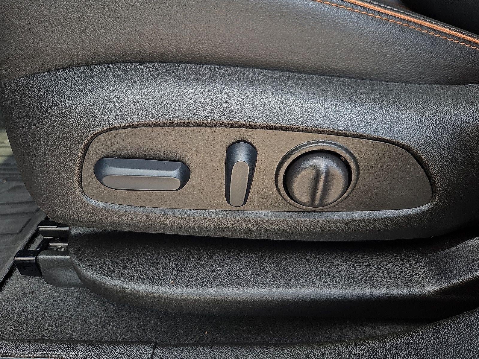 2023 GMC Acadia AT4 - Photo 16