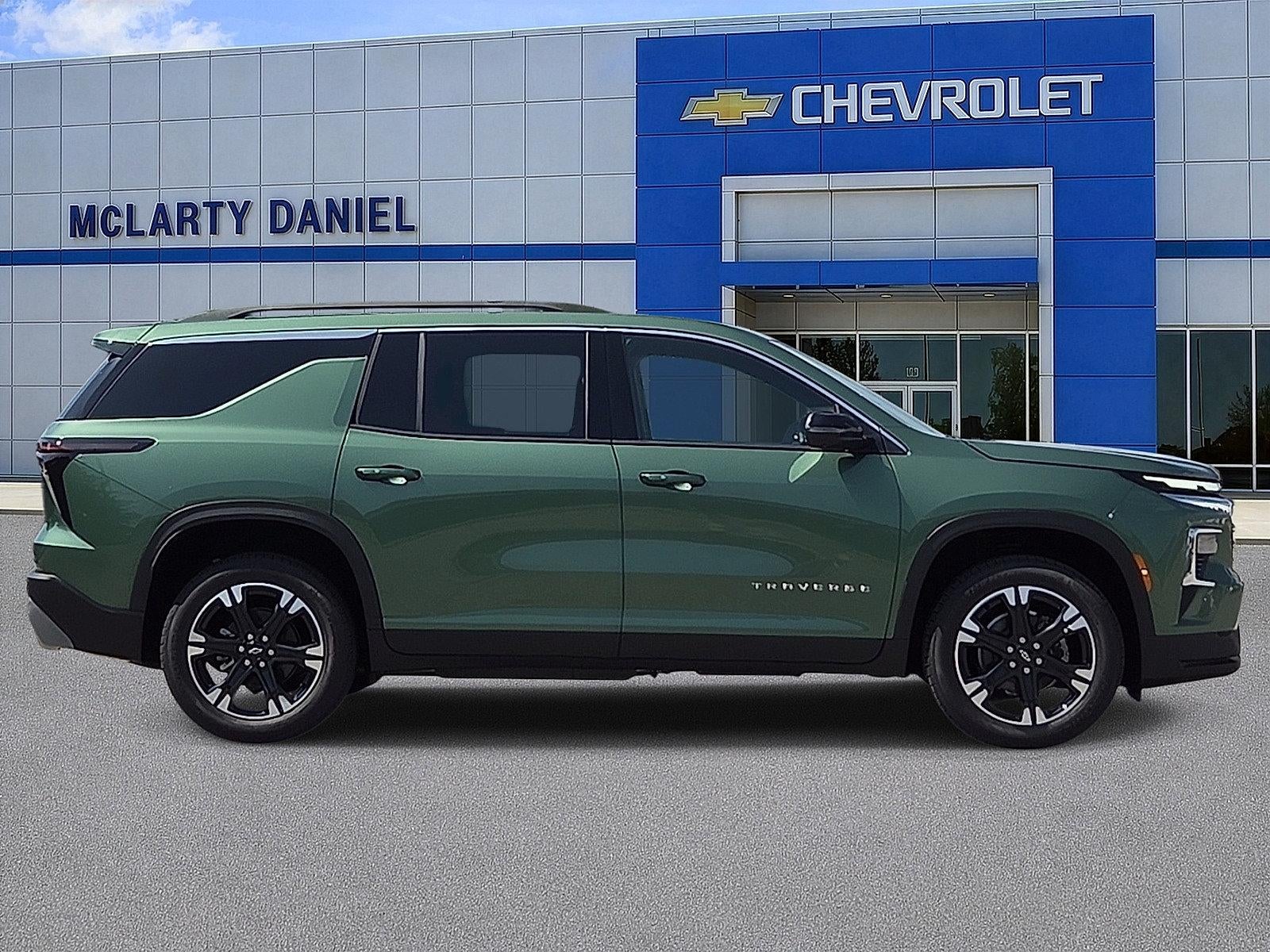 2027 Chevrolet Traverse LT