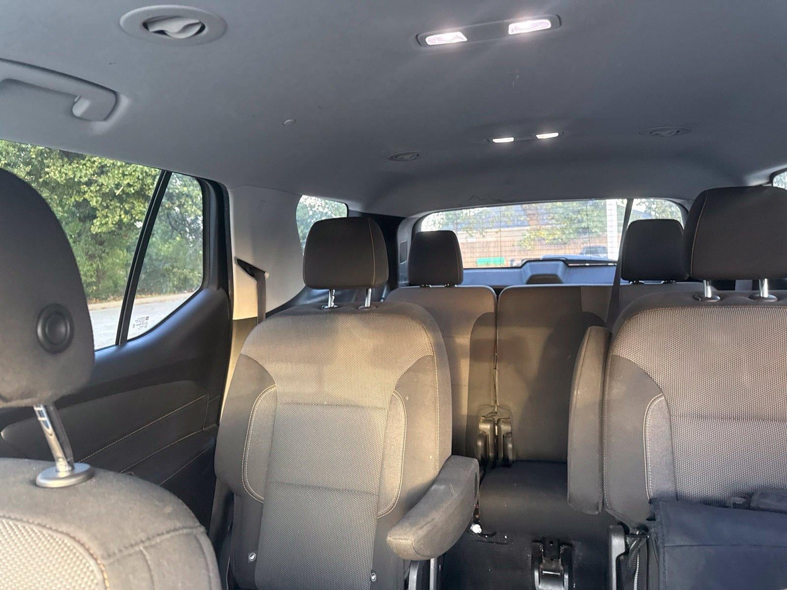 2021 Chevrolet Traverse LT Cloth