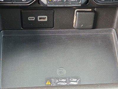 2021 Chevrolet Suburban RST