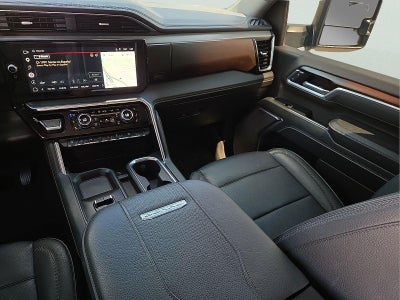 2025 GMC Sierra 2500 HD Denali