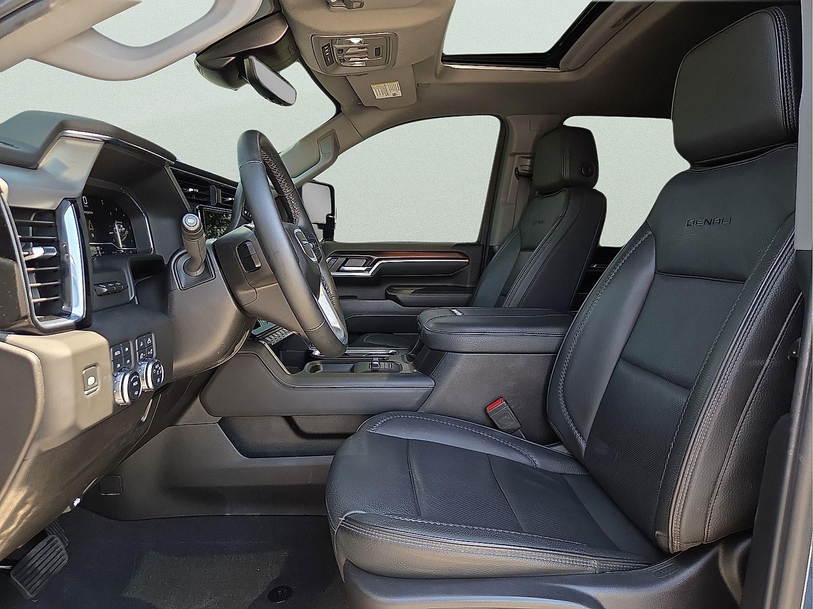 2025 GMC Sierra 2500 HD Denali