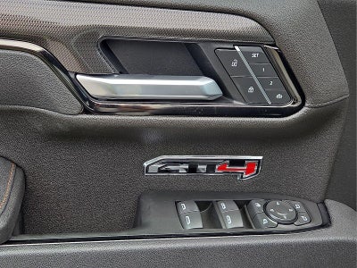 2025 GMC Sierra 1500 AT4