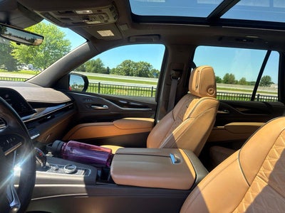 2022 Cadillac Escalade Premium Luxury