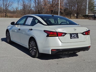2024 Nissan Altima SV FWD