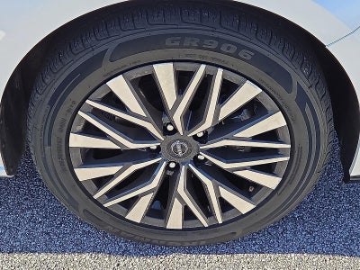 2024 Nissan Altima SV FWD