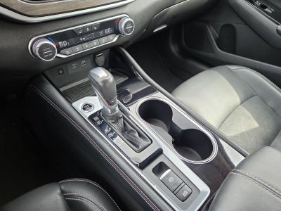 2023 Nissan Altima SL FWD