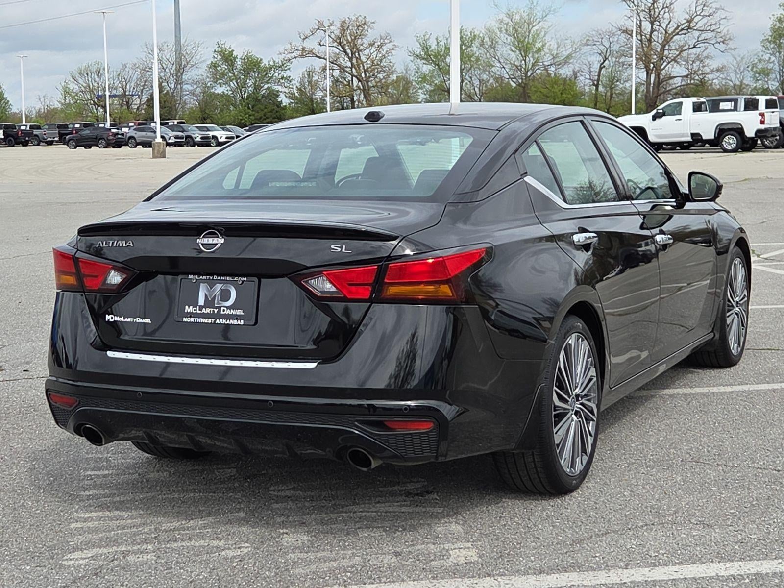 2023 Nissan Altima SL FWD