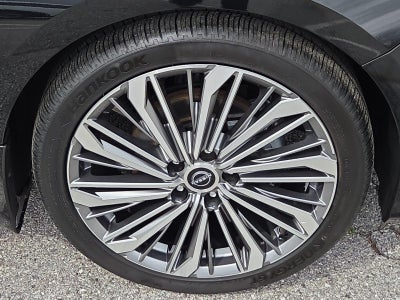 2023 Nissan Altima SL FWD