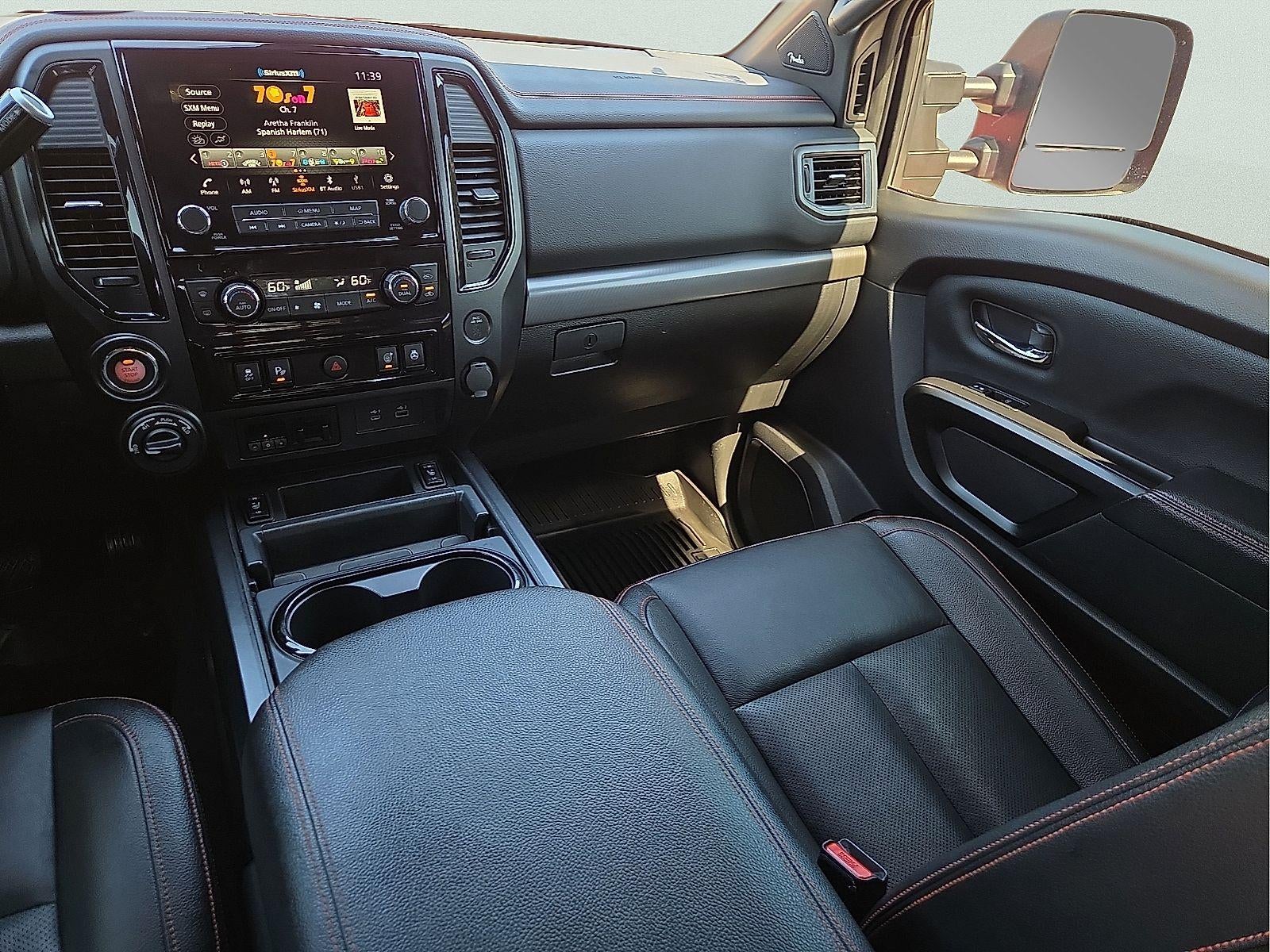 2023 Nissan TITAN Crew Cab PRO-4X 4x4
