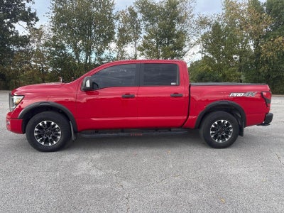 2023 Nissan TITAN Crew Cab PRO-4X 4x4
