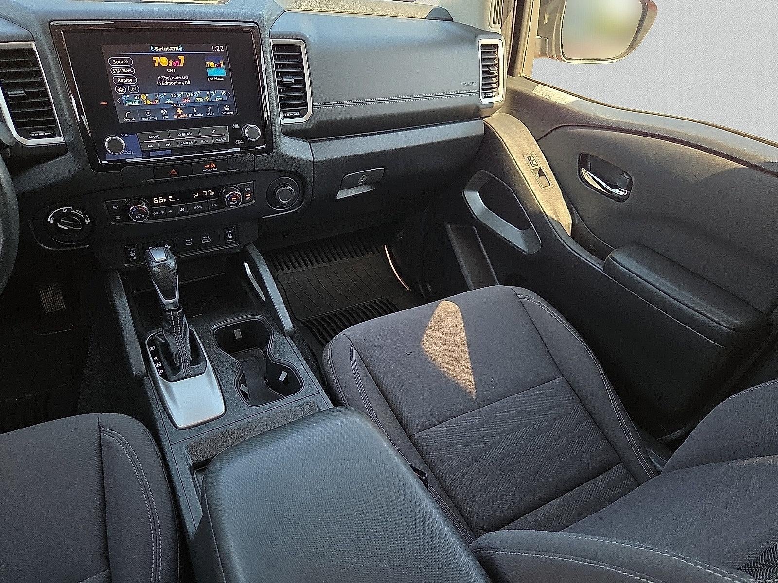 2022 Nissan Frontier Crew Cab SV 4x4