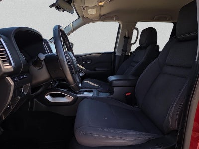2022 Nissan Frontier Crew Cab SV 4x4
