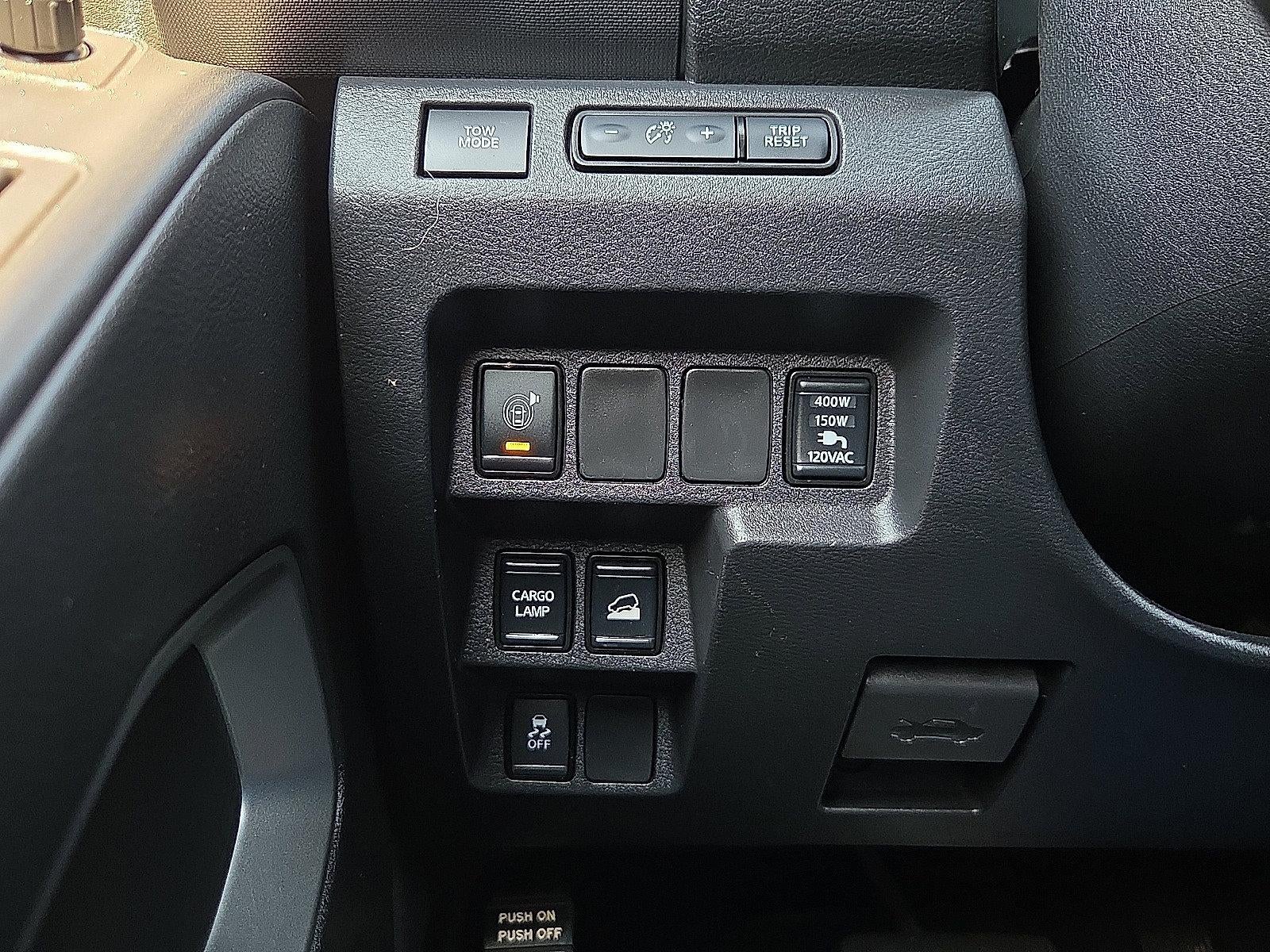 2022 Nissan Frontier Crew Cab SV 4x4