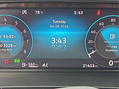 2025 Volkswagen Atlas Cross Sport 2.0T SE w/Technology