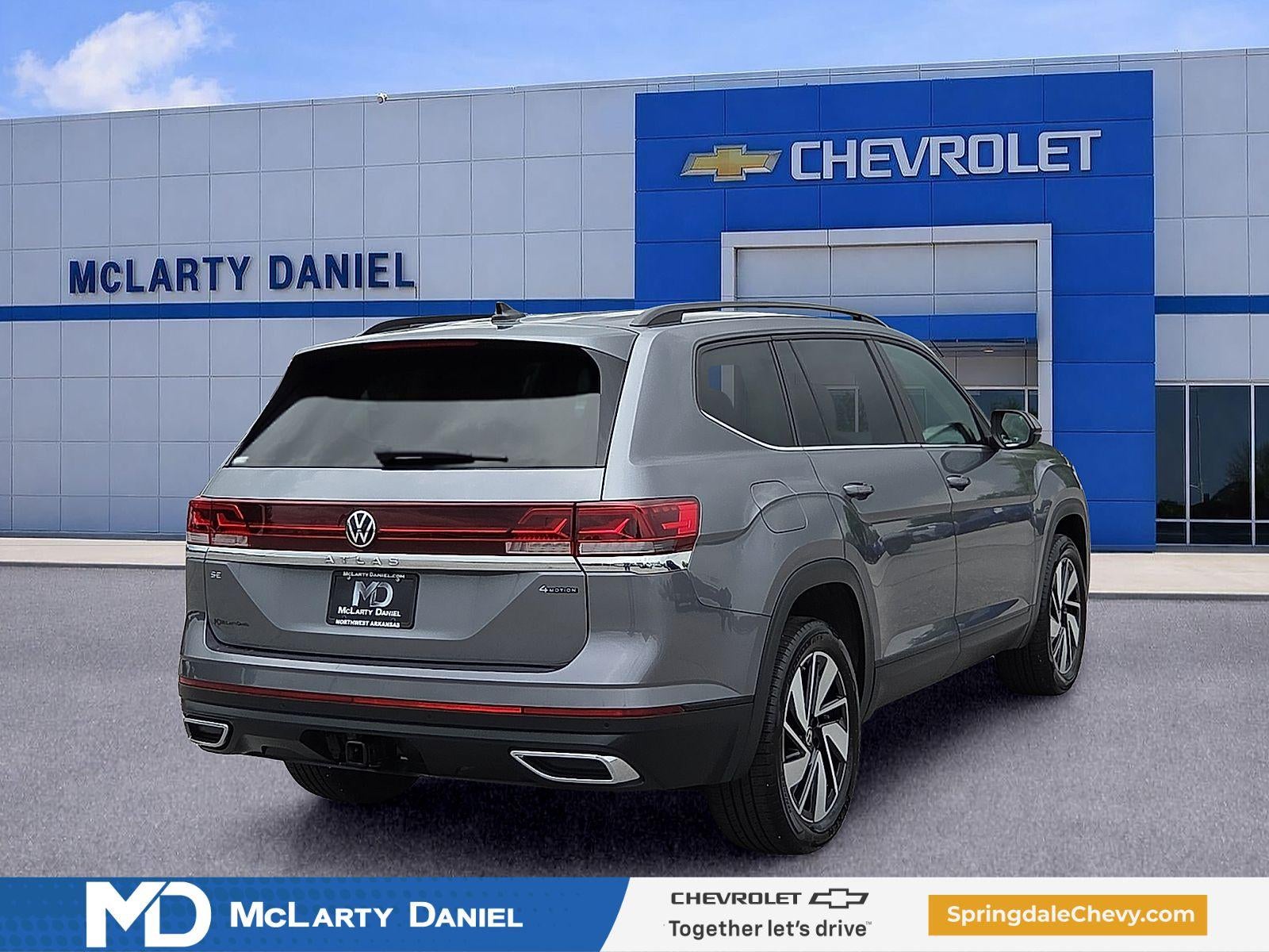 2025 Volkswagen Atlas 2.0T SE w/Technology