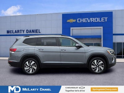 2025 Volkswagen Atlas 2.0T SE w/Technology