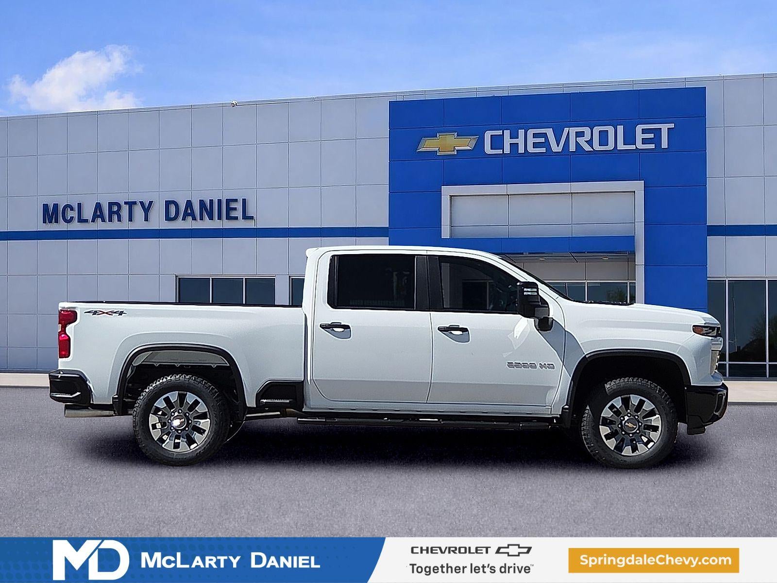 2026 Chevrolet Silverado 2500 HD Custom - Photo 6
