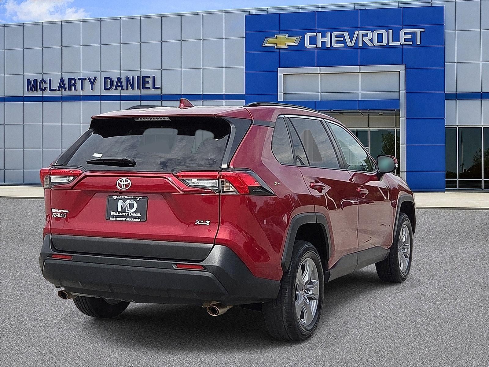 2023 Toyota RAV4 XLE