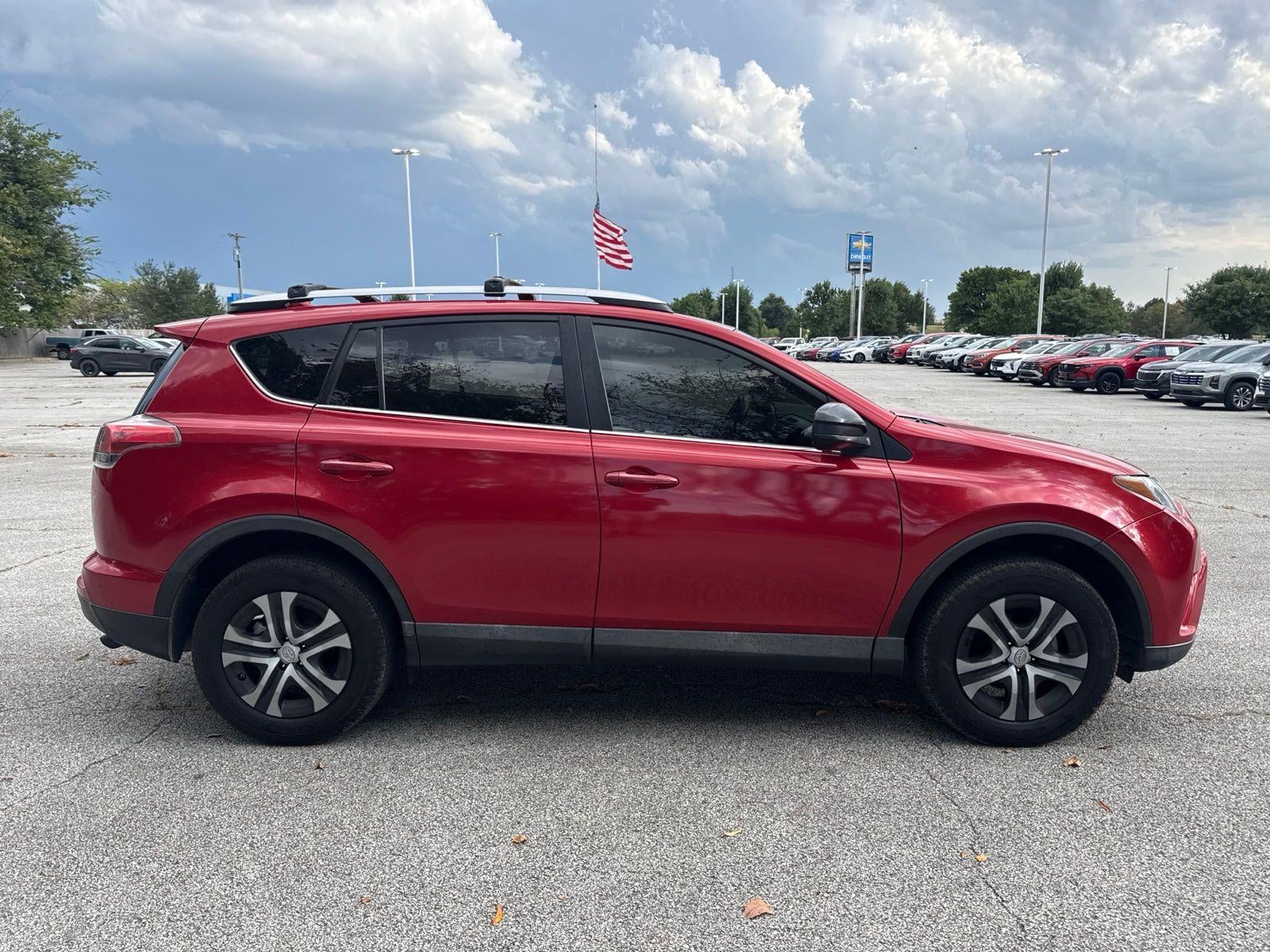 2016 Toyota RAV4 LE