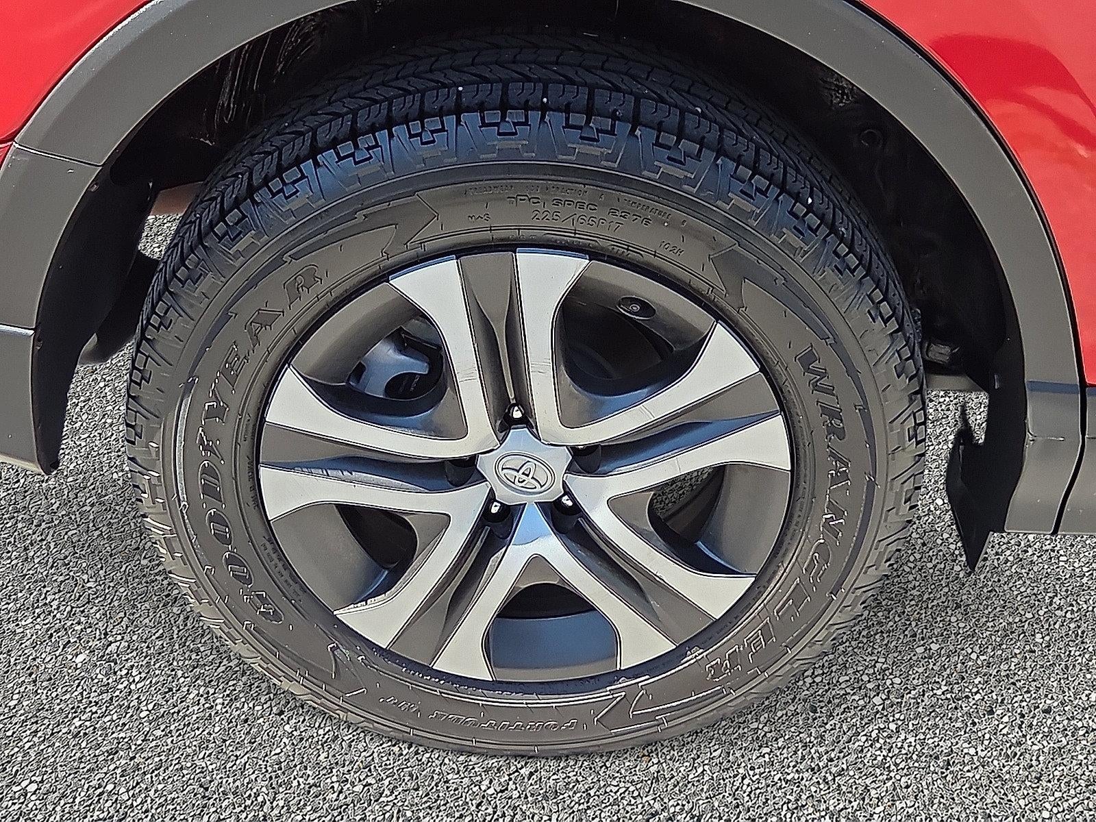 2016 Toyota RAV4 LE