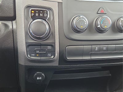 2021 RAM 1500 Classic Tradesman Crew Cab 4x4 5'7" Box