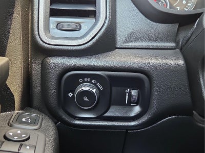 2024 RAM 2500 Tradesman Crew Cab 4x2 8' Box