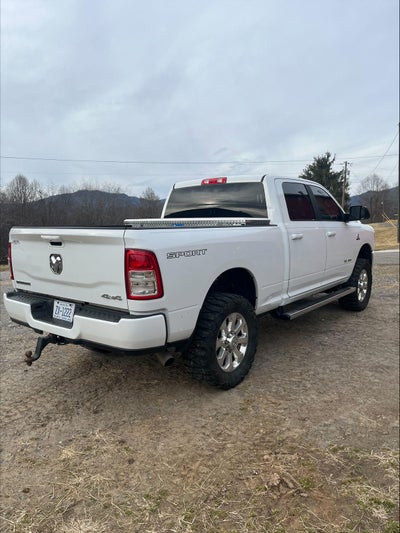 2022 RAM 2500 Big Horn Crew Cab 4x4 6'4" Box