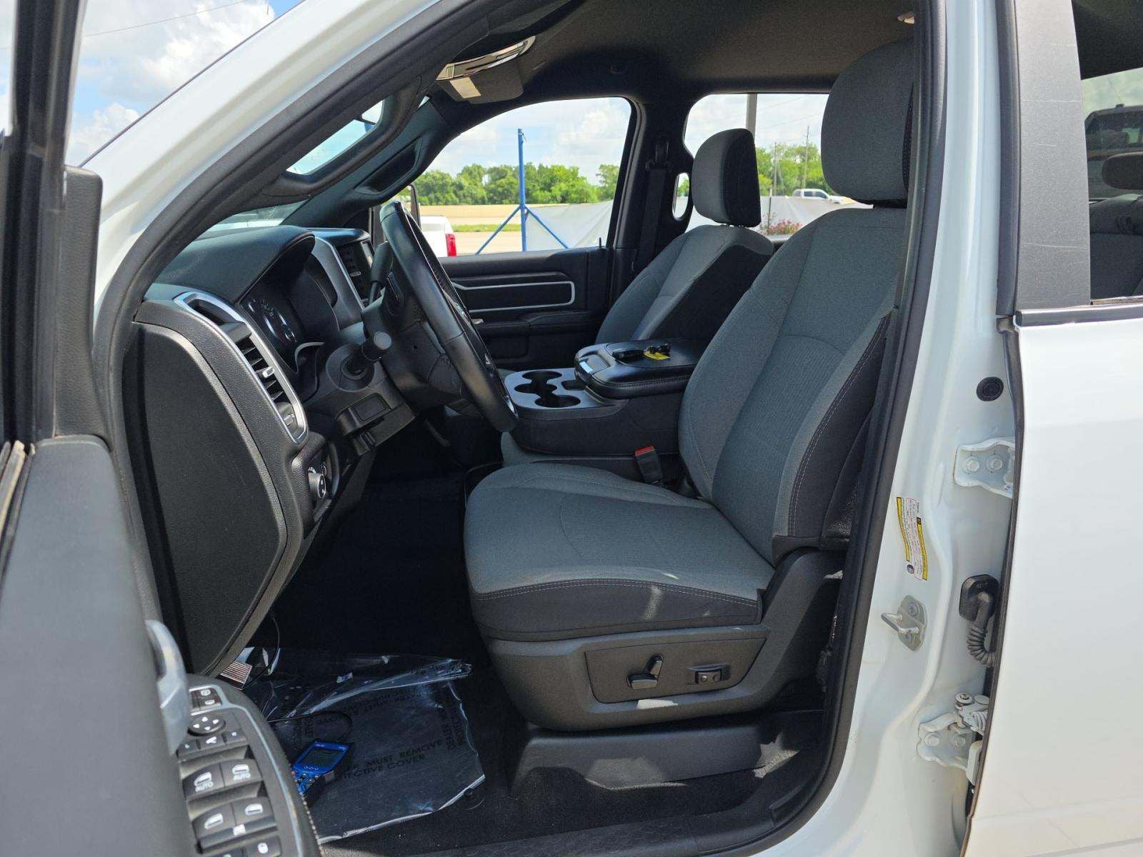 2024 RAM 2500 Big Horn Crew Cab 4x4 6'4" Box