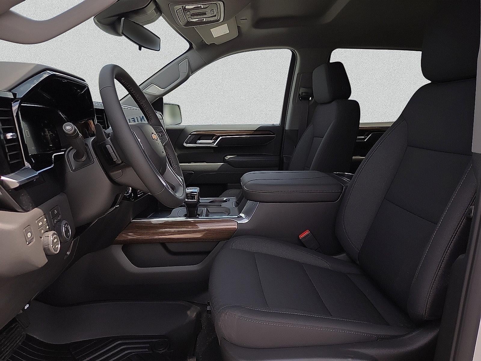 2026 Chevrolet Silverado 1500 LT - Photo 14