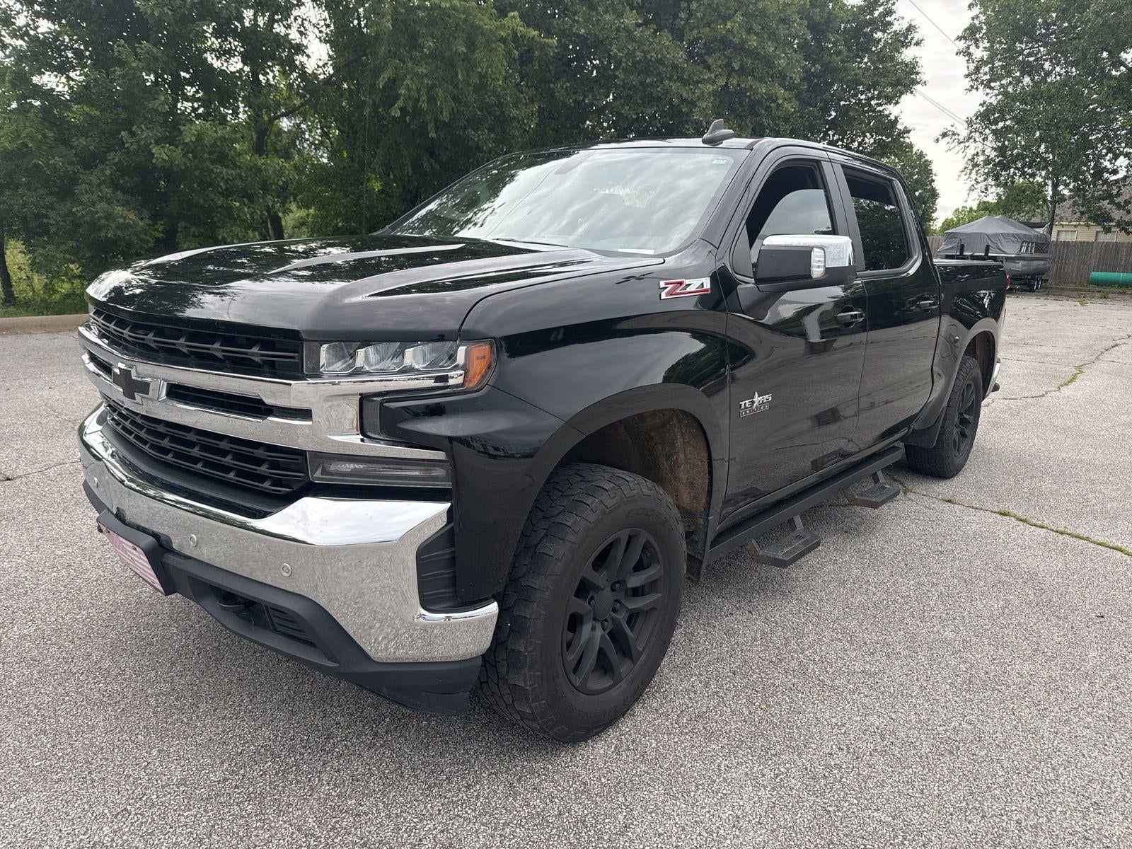 2019 Chevrolet Silverado 1500 LT 4X4 Crew Cab Short Box's photo