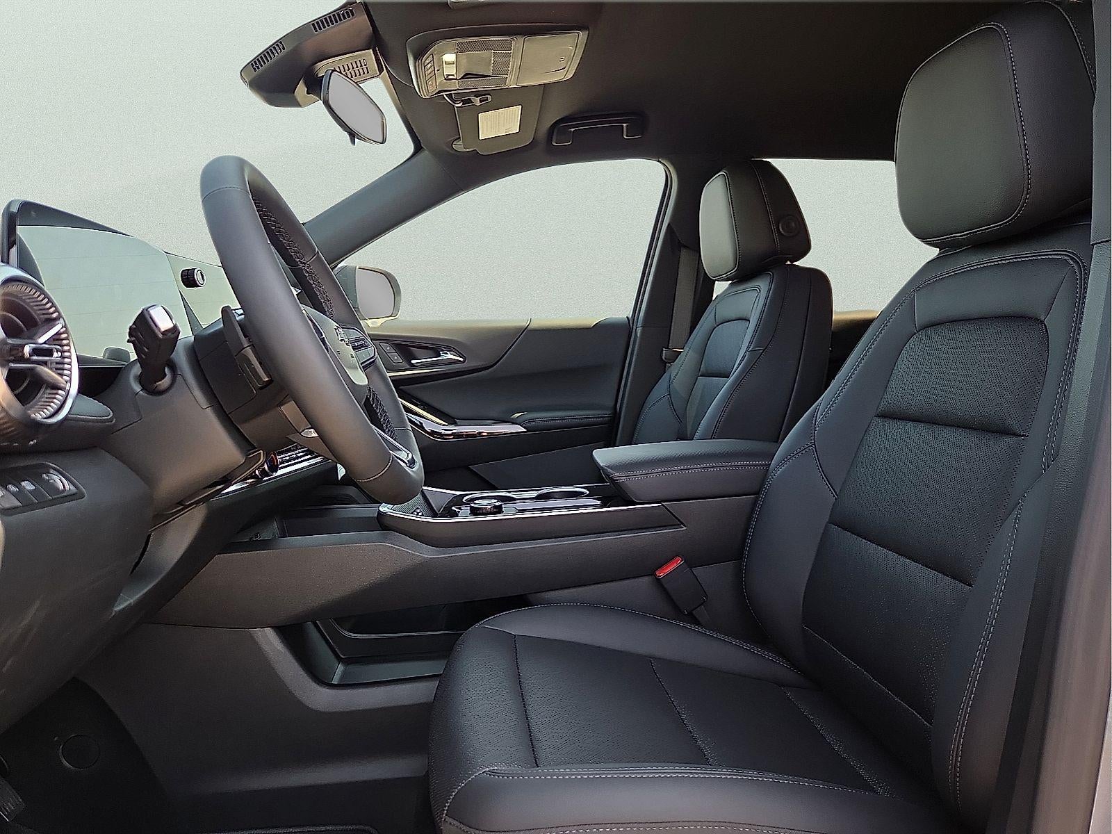 2027 Chevrolet Equinox LT - Photo 14