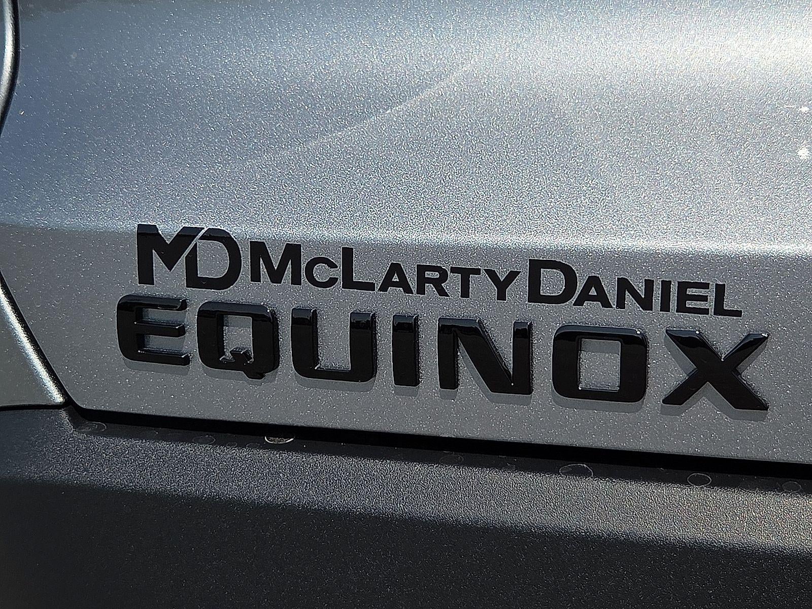 2027 Chevrolet Equinox LT - Photo 9
