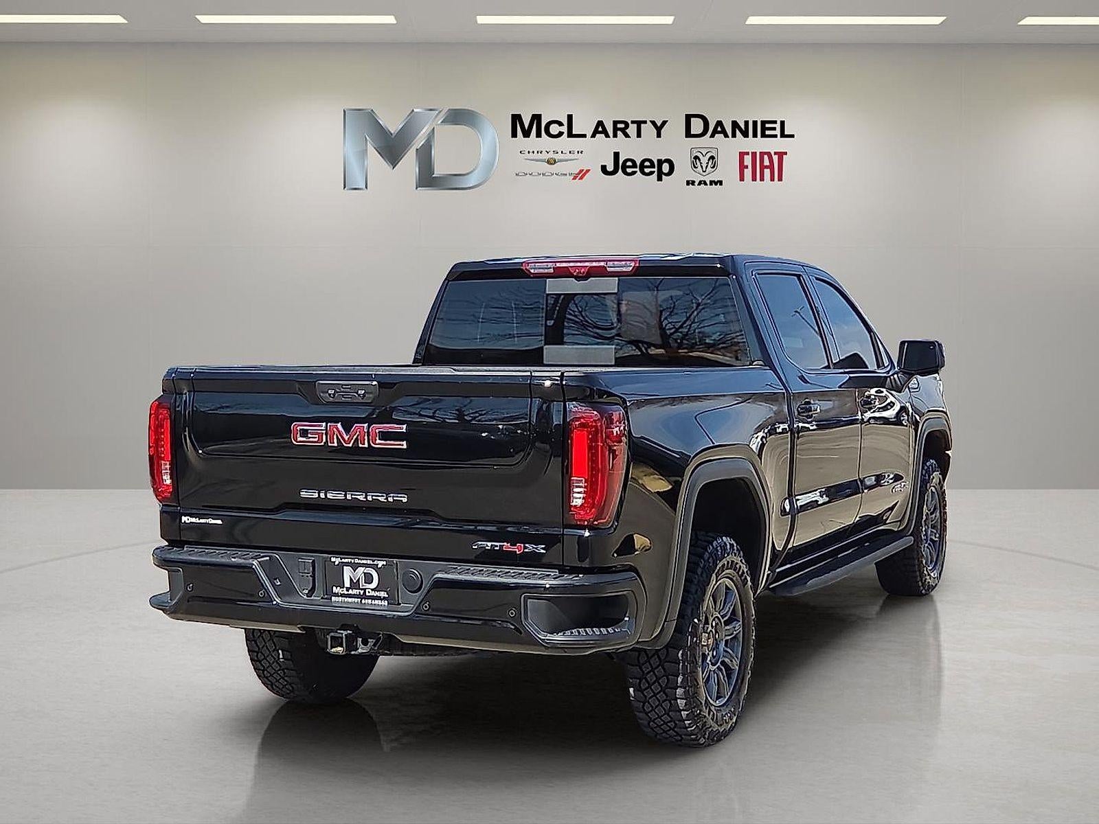 2025 GMC Sierra 1500 AT4X