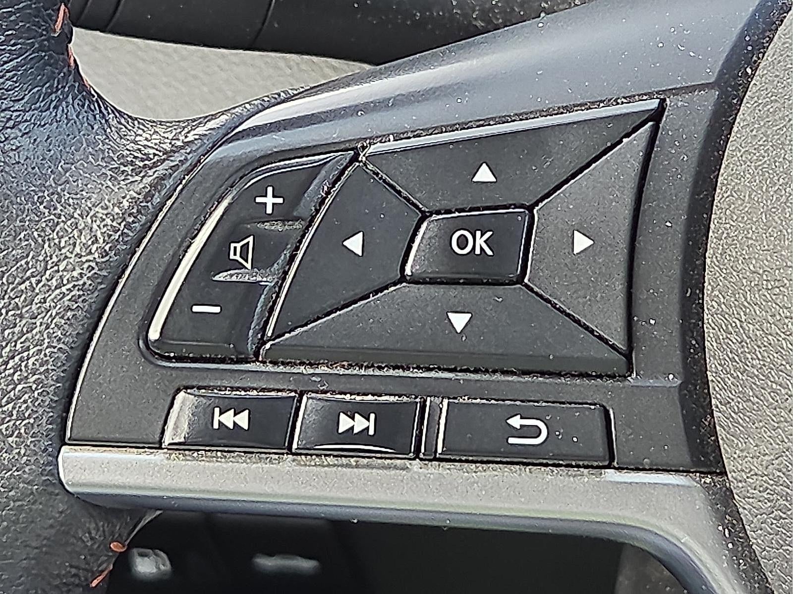 2020 Nissan Kicks SR Xtronic CVT