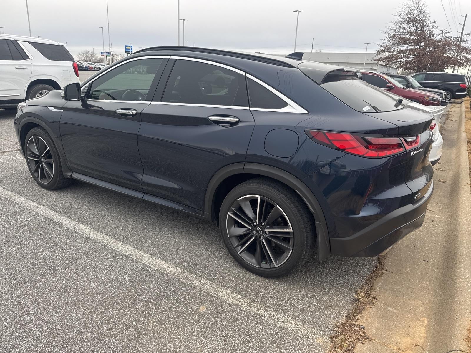 2022 INFINITI QX55 ESSENTIAL AWD