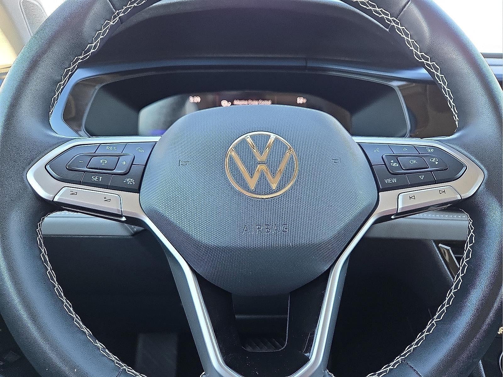 2024 Volkswagen Taos SE