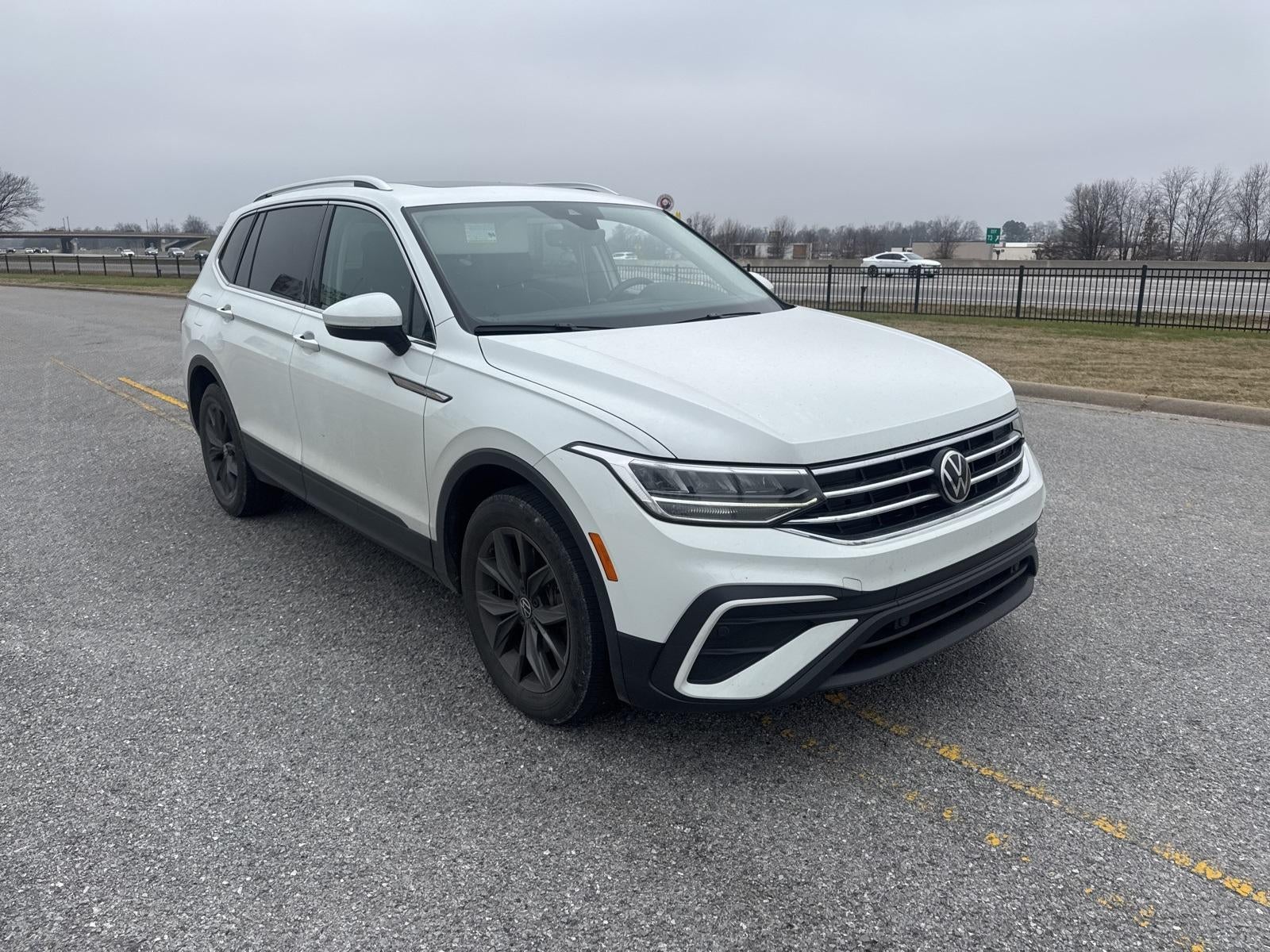 2024 Volkswagen Tiguan 2.0T SE
