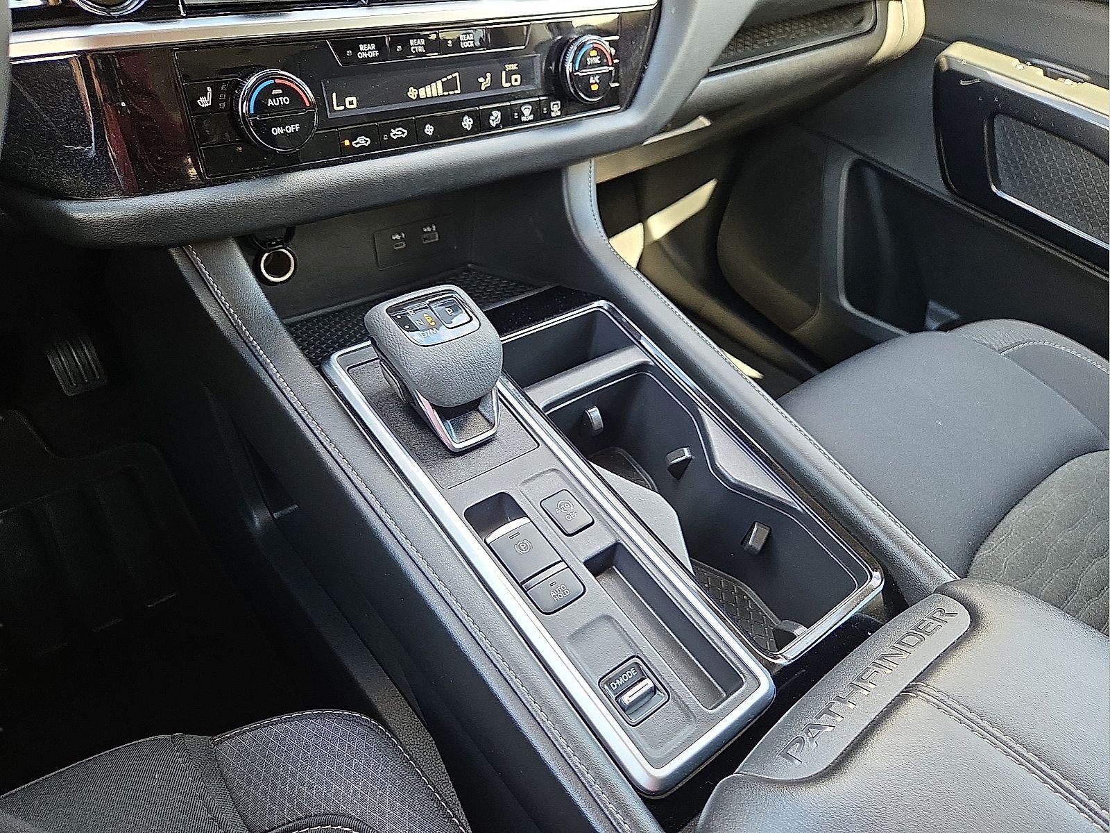 2025 Nissan Pathfinder SV FWD