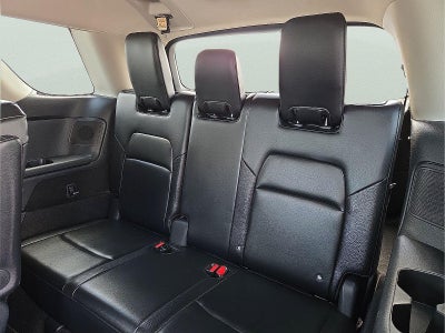 2022 Nissan Pathfinder SL 2WD