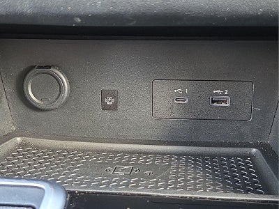 2022 Nissan Pathfinder SL 2WD