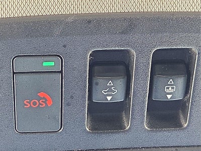 2022 Nissan Pathfinder SL 2WD