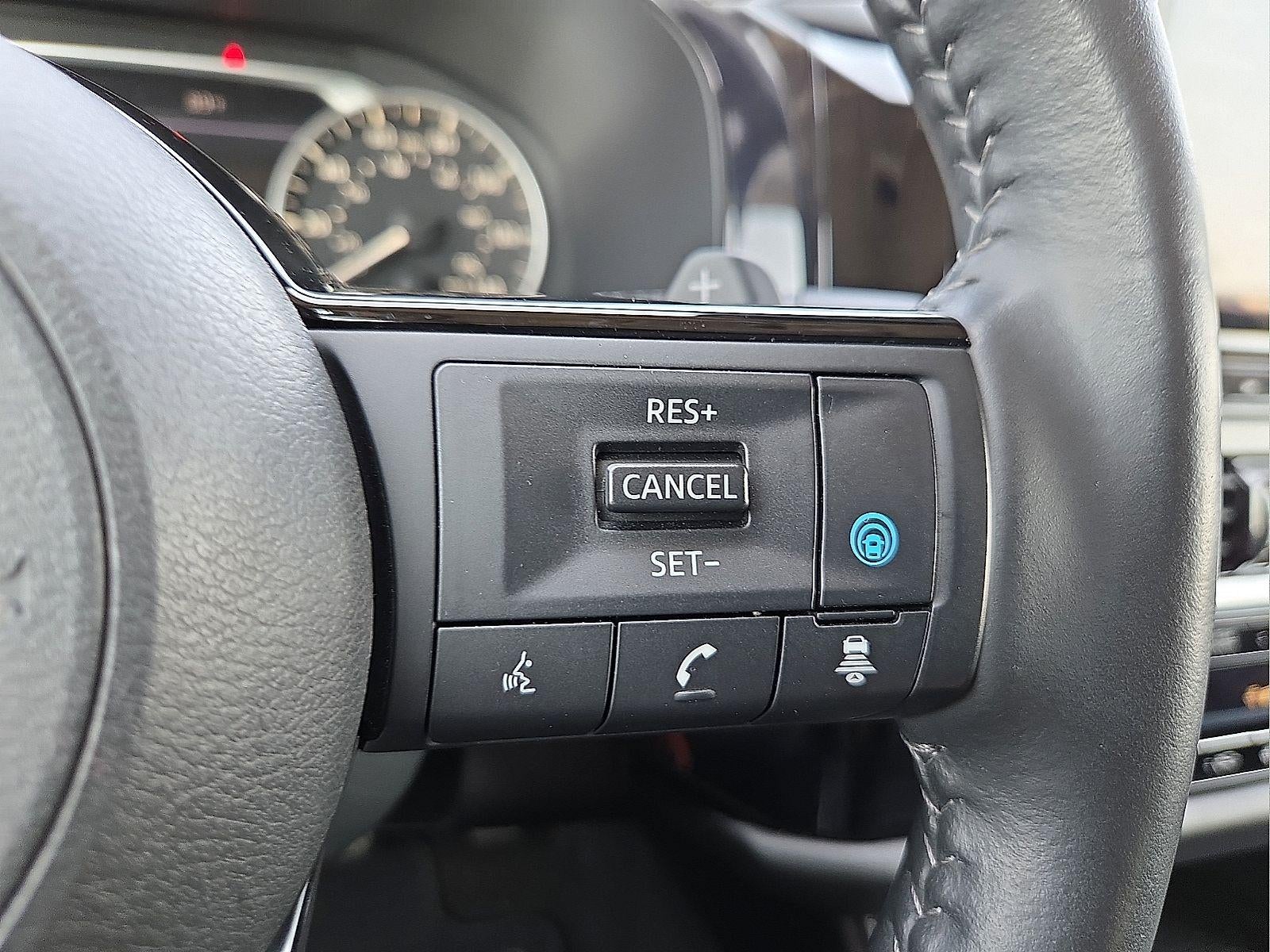 2024 Nissan Pathfinder SL 4WD