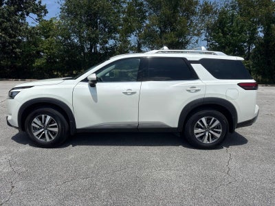2024 Nissan Pathfinder SL 4WD