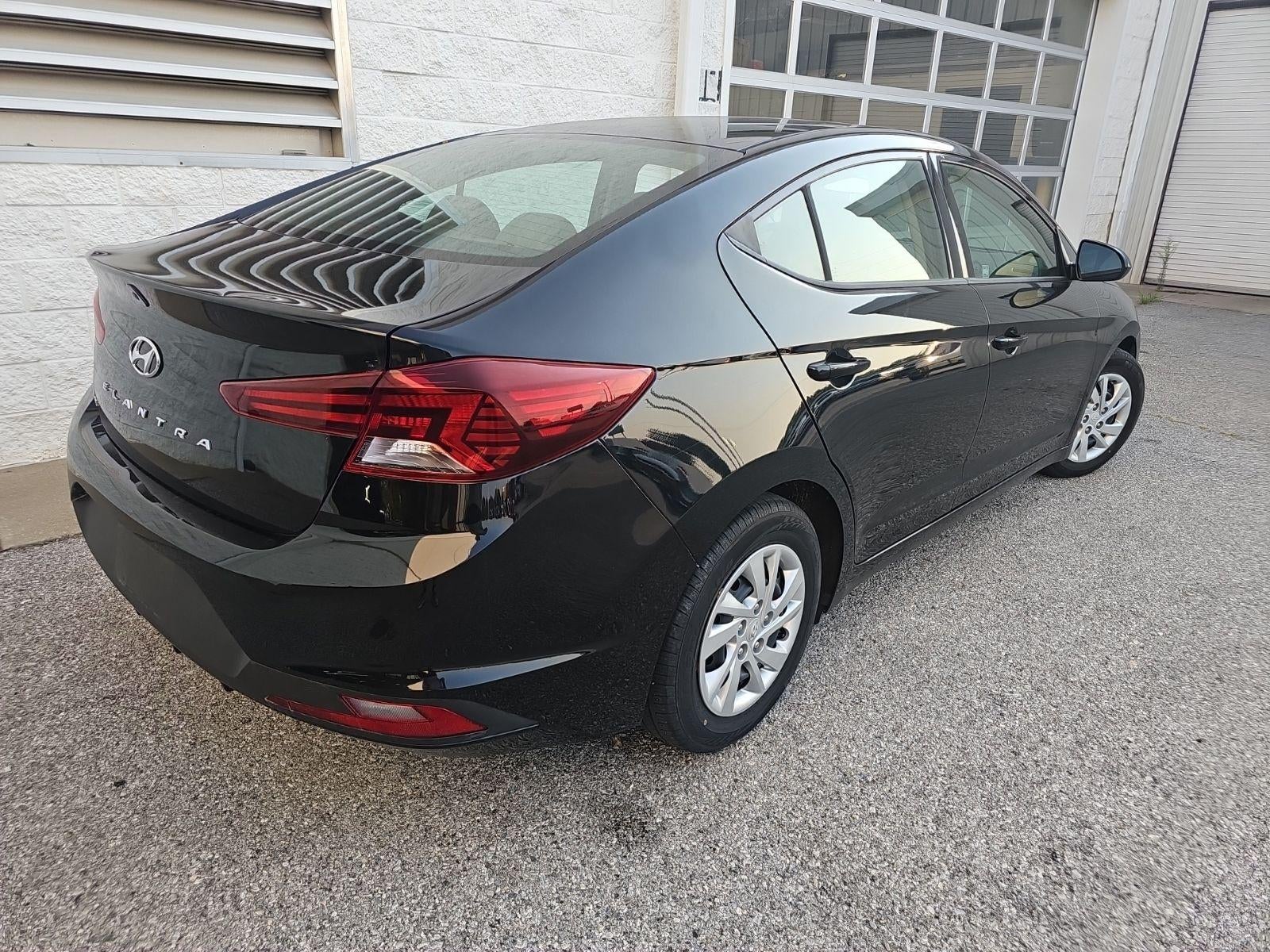 2020 Hyundai Elantra SE