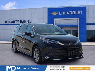 2021 Toyota Sienna XLE
